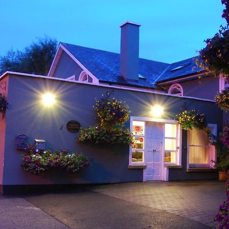 Hotel Fanad House à Kilkenny Extérieur photo